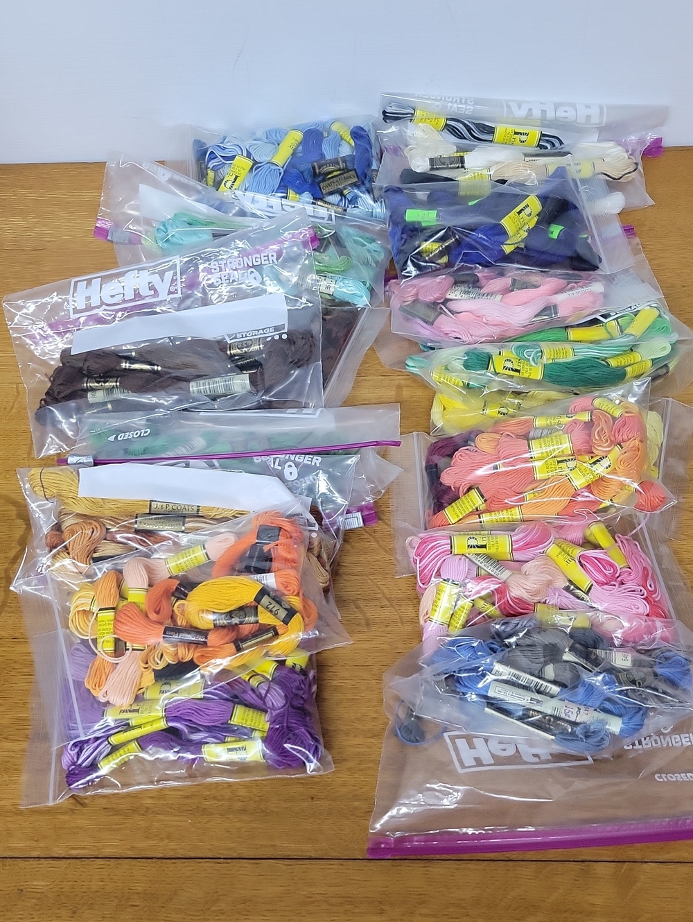 Lot 200 Skeins DMC, Prism, J&P Coats Embroidery Floss Assorted Colors Cotton - Picture 10 of 10
